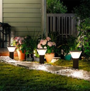 solar LED lawn light