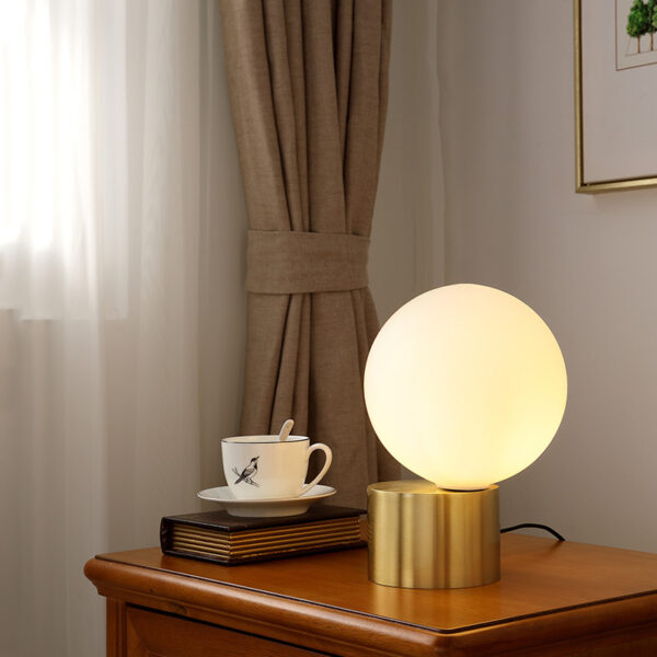 glass table lamp 4