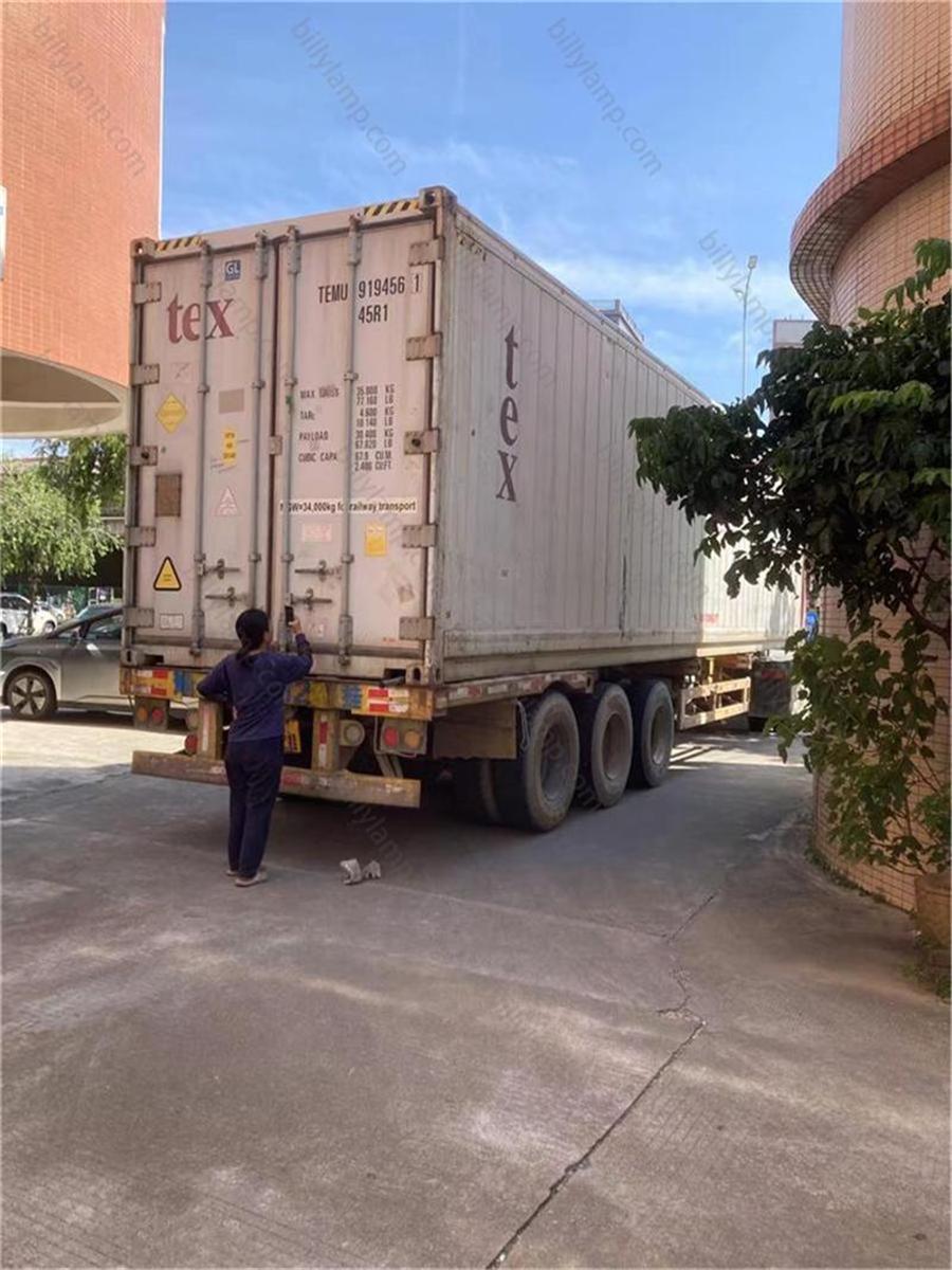 45R1 container send to 5CL001_20241004